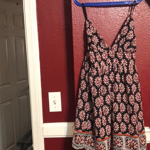 Dresses & Skirts - Dress Dresses & Skirts - Dress